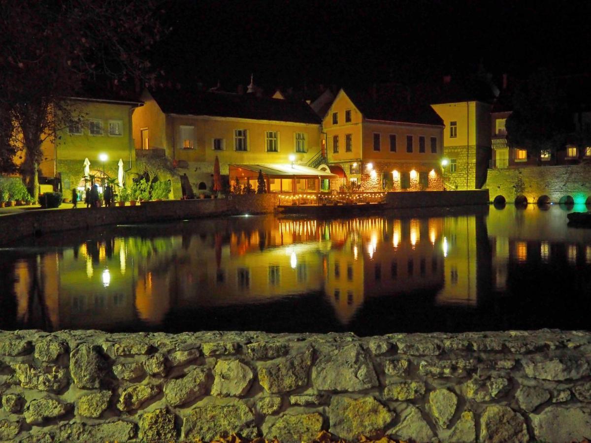 Negy Evszak Apartman- Tapolca Exteriör bild